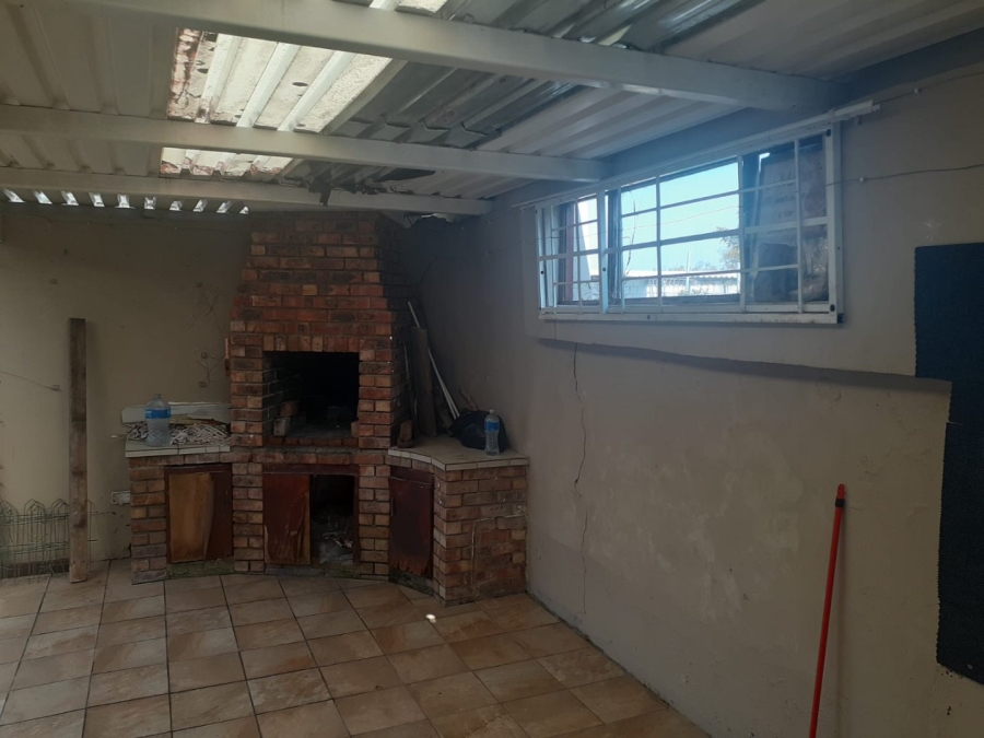 3 Bedroom Property for Sale in Rowallan Park Eastern Cape